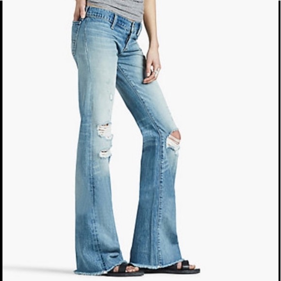 Distressed Blue Jeans Euc Size 